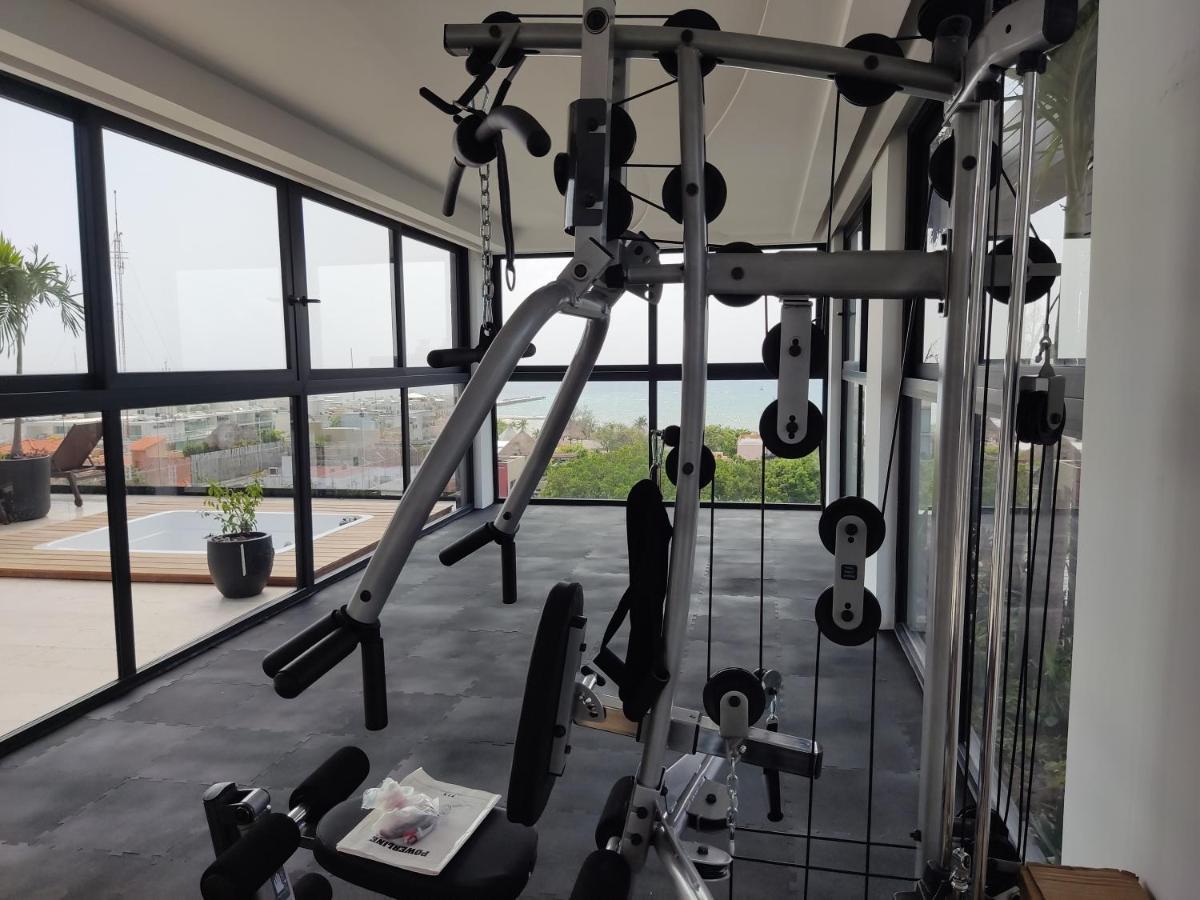Luxury Suites , Calle 14Th Плая дел Кармен Екстериор снимка
