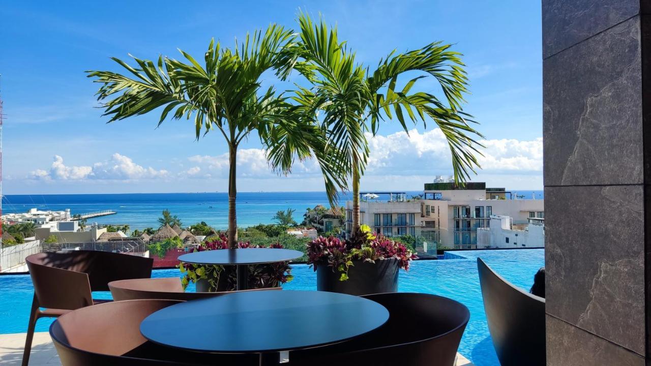 Luxury Suites , Calle 14Th Плая дел Кармен Екстериор снимка